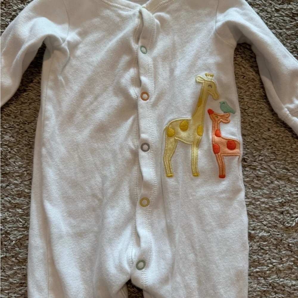 Baby White Footed Sleeper Giraffe White Giraffe Kids Footie Size 9 months